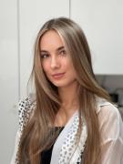 Репетитор Артюх Аделина Викторовна