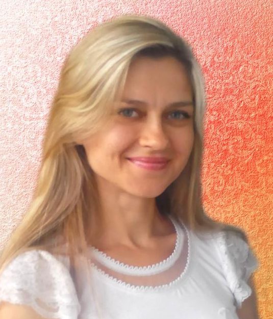 Бухарова Оксана Степановна